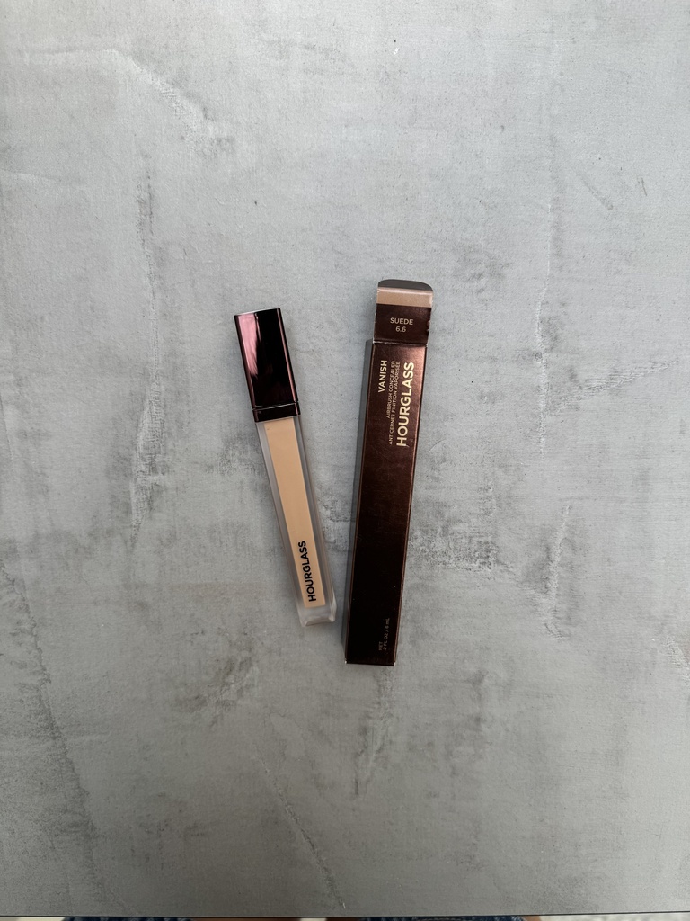 Hourglass Vanish Airbrush Concealer Suede 6.6