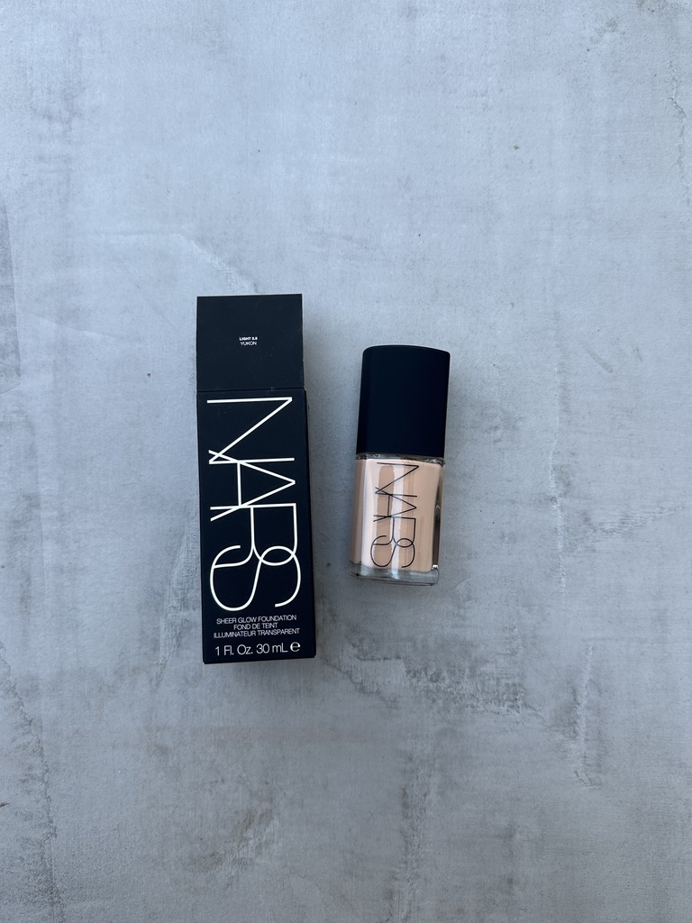 Nars Sheer Glow Foundation Yukon 30ml