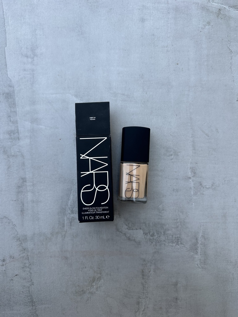 Nars Sheer Glow Foundation Vanuatu 30ml