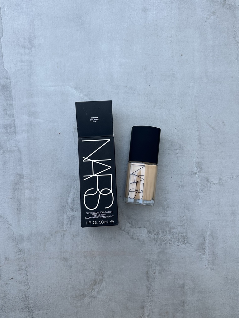 Nars Sheer Glow Foundation Stromboli 30ml