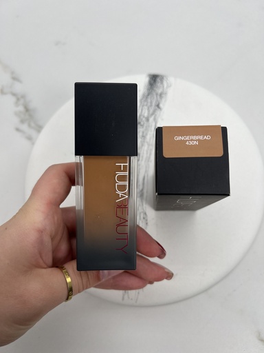 Huda Beauty Faux Filter Foundation GingerBread