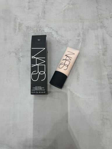 Nars Soft Matte Complete Foundation Oslo