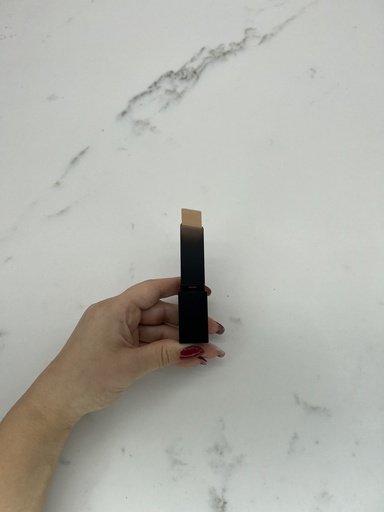 Huda Faux Filter Skin Finish Stick Foundation Custard Pa Kuti
