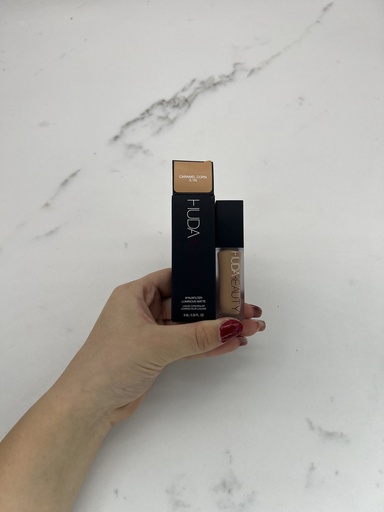Huda Beauty Faux Filter Concealer Caramel Corn