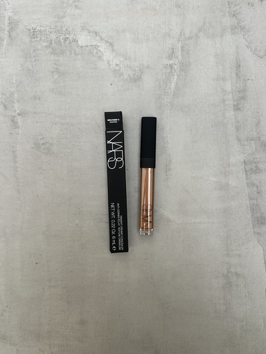 Nars Radiant Creamy Concealer Med/Deep 3 Amande
