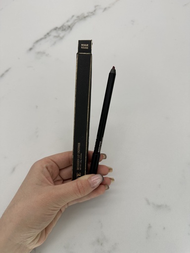 Vieve Modern Lip Definer Rogue Rogue
