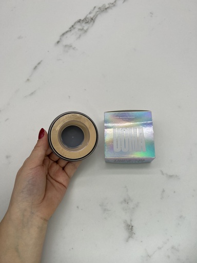 Uoma Trippin Smooth Powder Light