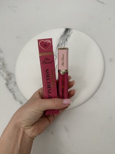 Too Faced Lip Injection Lip Gloss Just A Girl