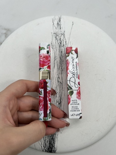 Dolce Gabbana Matte Liquid Lip Color Dahlia 11