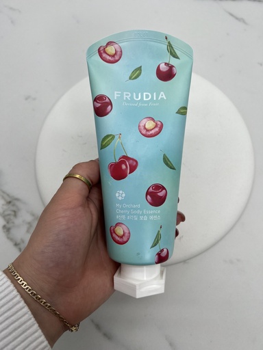 Frudia Cherry Body Essence