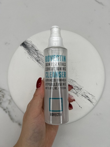 Rovectin SKIN ESSENTIALS CONDITIONING CLEANSER 175ML