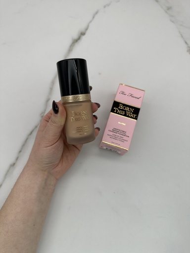 Too Faced Born This Way Foundation Seashell