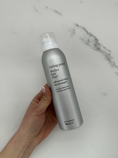 Living Proof Perfect Hair Day Dry Shampoo 198 ml