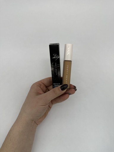 Fenty Pro Filtr Instant Retouch Concealer 350