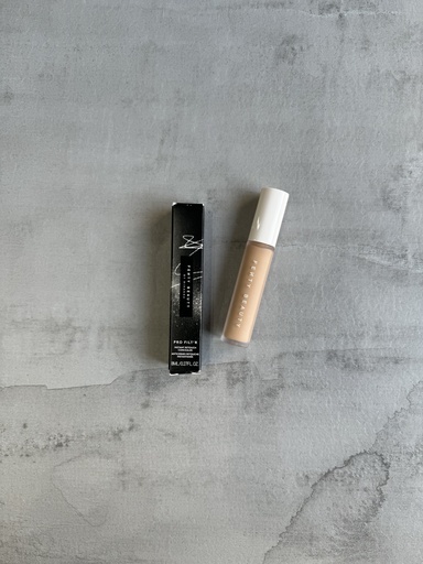 Fenty Pro Filtr Instant Retouch Concealer 240