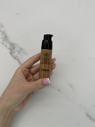 Chanel Ultra Le Teint Flawless Finish Foundation Tester 20 ml B80