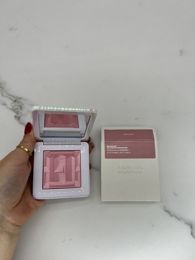 Haus Labs Gel Powder Highlighter Rose Quartz