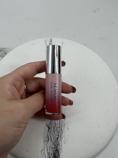 Sensai Total Lipgloss Tester 02