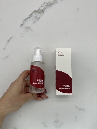 Isntree Chesnut AHA8% Clear Essence