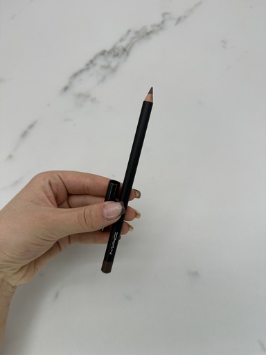 Mac Lip Pencil Dervish