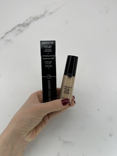 Giorgio Armani Luminous Silk Perfect Glow Concealer 4