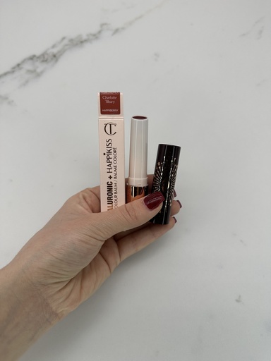 Charlotte Tilbury Hyaluronic Happy Kiss Color Balm Happy Berry