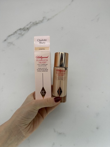 Charlotte Tilbury Hollywood Flawless Filter 2 Fair