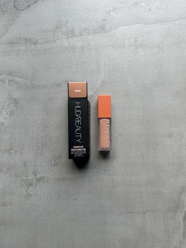 Huda Beauty Faux Filter Corrector Peach 