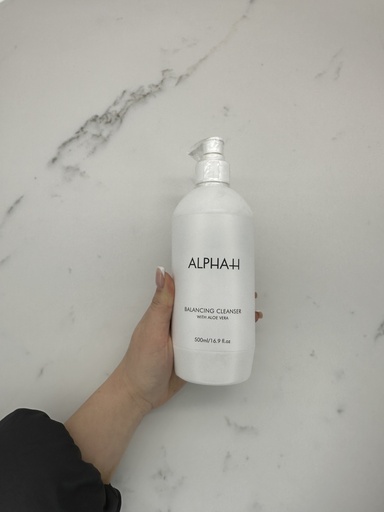 Alpha H Balancing Cleanser With Aloe Vera 500ml