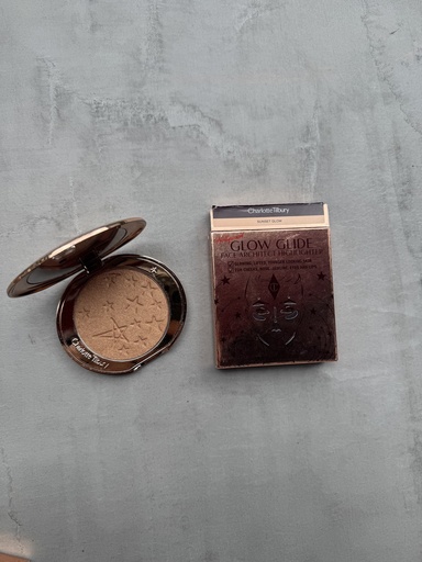 Charlotte Tilbury Glow Glide Face Architect Highlighter Sunset Glow 
