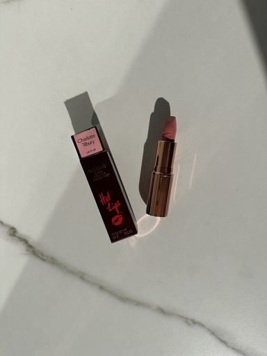 Charlotte Tilbury Kissing Lipstick Liv It Up