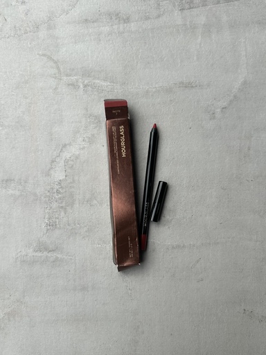 Hourglass Shape&Sculpt Lip Liner Incite 7