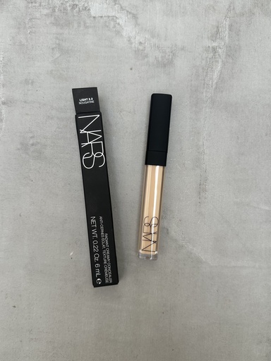 Nars Radiant Creamy Concealer Nougatine 