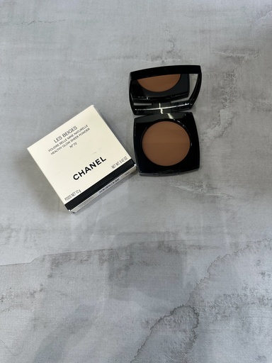 Chanel Les Beiges Healthy Glow Sheer Powder 70