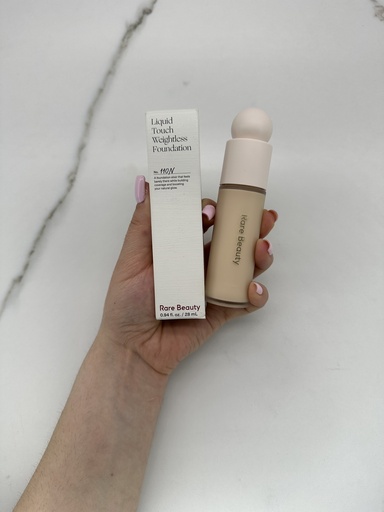 Rare Beauty Liquid Touch Weightless Foundation 110N