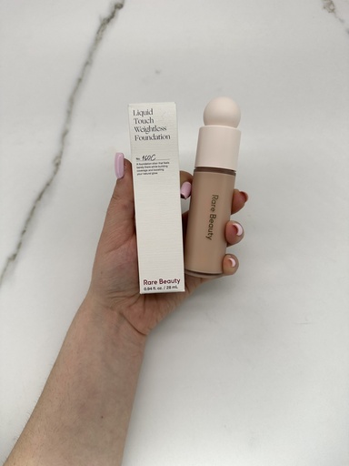 Rare Beauty Liquid Touch Weightless Foundation 160C