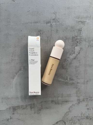 Rare Beauty Liquid Touch Weightless Foundation 170W