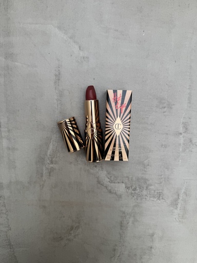 Charlotte Tilbury Matte Revolution Hot Lips Refillable Viva La Vergara