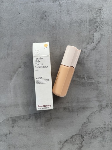 Rare Beauty Positive Light Tinted Moisturizer 24N