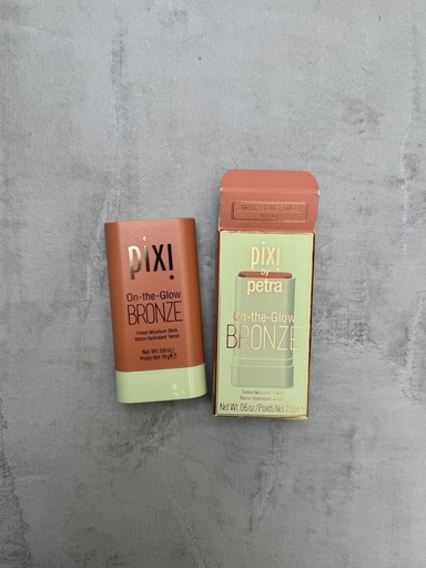 Pixi On the Glow Bronze Stick RichGlow