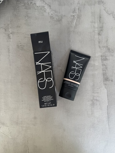 Nars Soft Pure Radiant Tinted Moisturizer Norwich Gotland