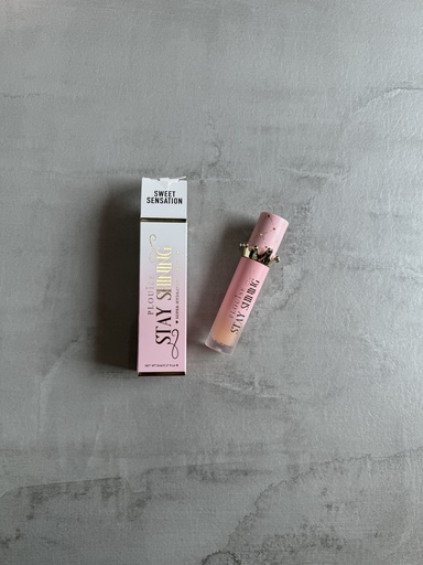 Plouise Stay Shining Lip Oil Sweet Sensation 