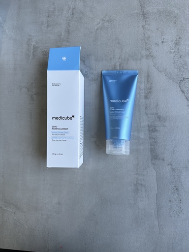 MEDICUBE ZERO FOAM CLEANSER 120g