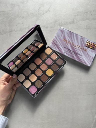 REVOLUTION 18 FOREVOLUTIONER FLAWLESS NUDE SILK