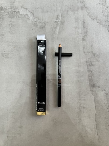 Chanel Crayon Sourcils Sculpting  Eyebrow Pencil 50 Bistre