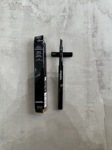 Chanel Stylo Sourcils Waterproof Defining Longwear Eyebrow Pencil 810 Brun Profond