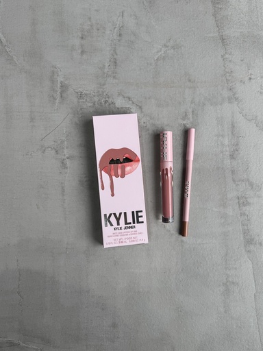 Kylie Matte Liquid Lipstick & Lip Liner Kylie 808