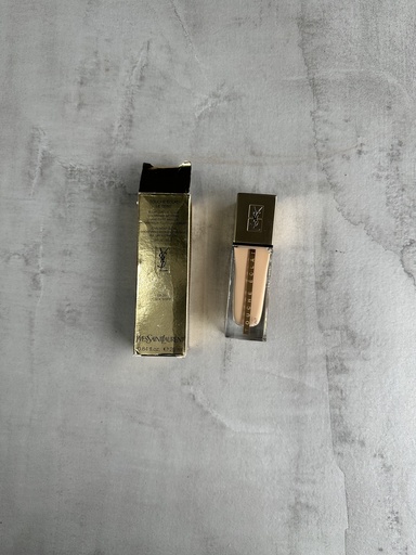 Ysl Touche Eclat Long Wear Glow Foundation SPF22 BR 20 Cool Ivory