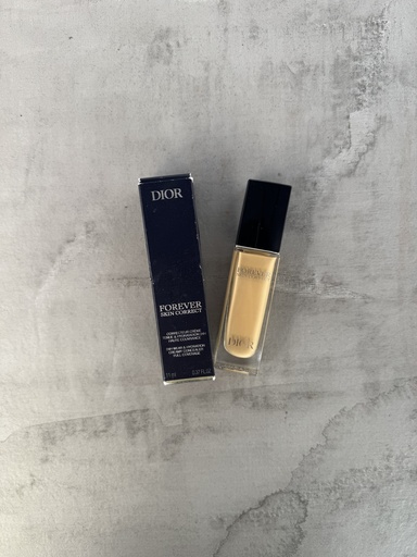 Dior Forever Skin Correct Creamy Concealer 3W0 Warm Olive  
