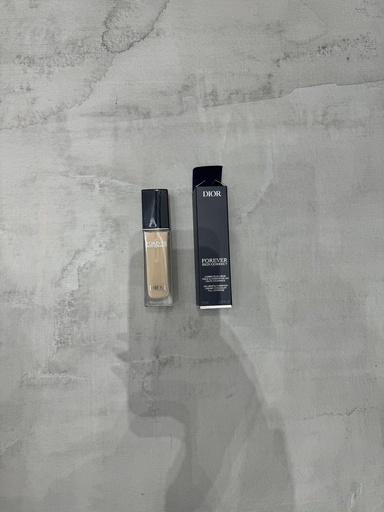 Dior Forever Skin Correct Creamy Concealer 1W  Warm 